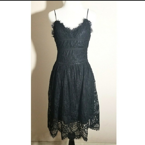 Black Lace Dress * - Picture 4 of 8